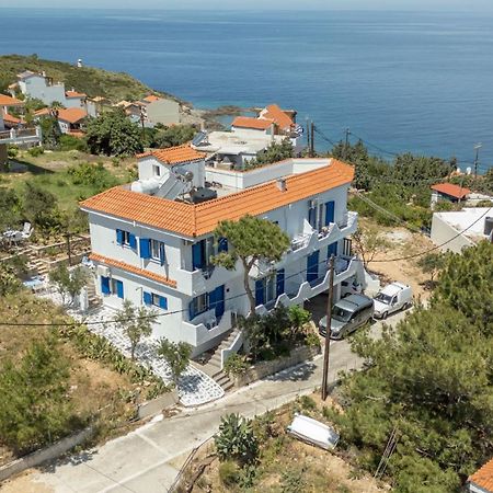ארמניסטיס Haris Apartments 3-4 מראה חיצוני תמונה